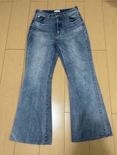 EVRIS ブーツカットデニム Mサイズ ライトブルーのサムネイル