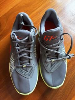 NIKE GT Cut Academy グレー 24.5cmのサムネイル