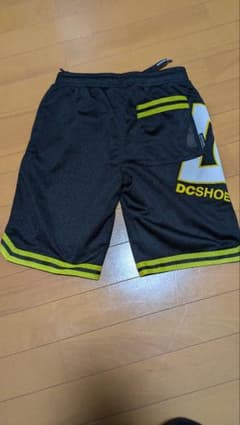 DC SHOE メッシュハーフパンツ 黒/黄のサムネイル
