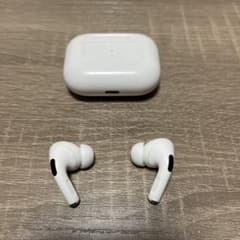 AirPodsPro lightningのサムネイル