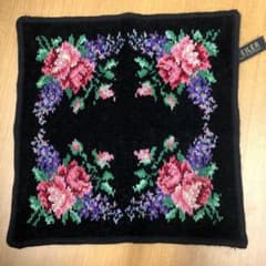 FEILER バラ刺繍 ハンカチのサムネイル