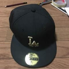 NEW ERA キャップのサムネイル