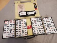 麻雀牌のサムネイル