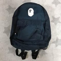 【限定値下げ】APE リュックのサムネイル