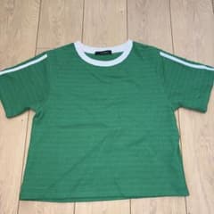 グリーン 半袖 Tシャツのサムネイル