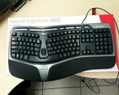 値下げ■エルゴノミックキーボード 4000のサムネイル