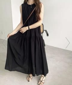 試着のみ【GeeRa】楊柳ティアードワンピースのサムネイル