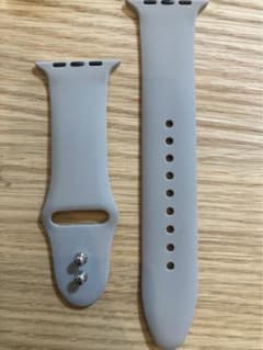 Apple Watchシリコンバンド　グレージュ　試着のみ美品　45mmのサムネイル