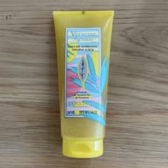 L'Occitane ヴェルヴェンヌ シャワースクラブ 200mlのサムネイル