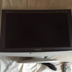 国産製！パナソニック TH-L20X1H 液晶テレビ！のサムネイル