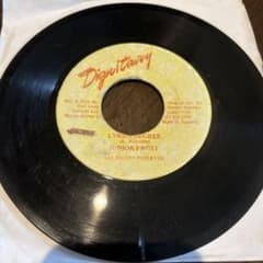 JUNIOR FROST LYRICS DEGREE 7インチ レコードのサムネイル