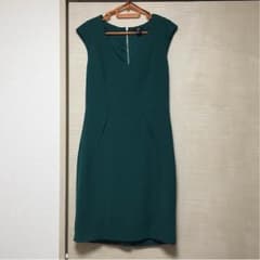 H&M グリーンワンピースのサムネイル