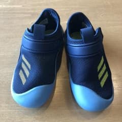 adidas アディダス サンダル ベビー キッズ 16cm 男の子のサムネイル