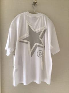 Converse TOKYO ホワイト 星型バックプリントTシャツのサムネイル