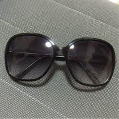 GUCCIサングラスのサムネイル