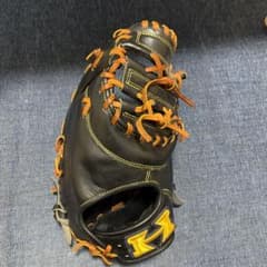 軟式ファーストミットのサムネイル