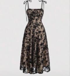 花柄キャミワンピース ベージュ×黒のサムネイル