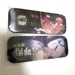 鬼滅の刃 お楽しみくじ 炭治郎 禰豆子 第四期 缶バッジ 2点 - メルカリ