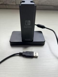 Switch ジョイコン充電スタンドのサムネイル