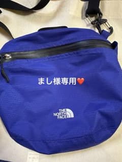 ノースフェイスのサムネイル