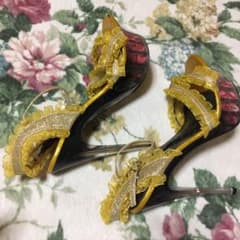 ハイヒールのサムネイル