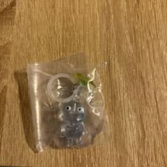 y*a様 ピクミン　めじるしアクセサリー　氷ピクミンのサムネイル