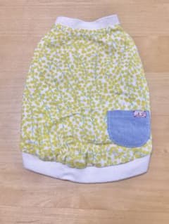 犬服 ハンドメイドミモザ柄タンクトップ - メルカリ