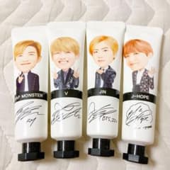 BTS ハンドクリーム　四本セット　ラップモンスター　V JIN J-HOPEのサムネイル