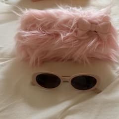 GENTLE MONSTER Jennie サングラス ピンクのサムネイル