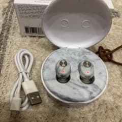 sudio ワイヤレスイヤホン マーブルデザインのサムネイル