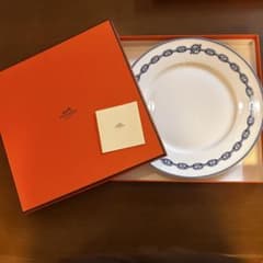 HERMÈS（エルメス） プレート 2枚セット - メルカリ