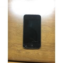 iPod touch8GB 動きませんのサムネイル