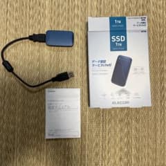 エレコム SSD 1TB ESD-EF1000GNVR ネイビーのサムネイル