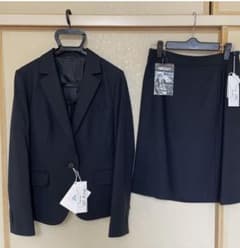 ‼️お値下げ・新品‼️⭐︎  THA SUIT COMPANY  ⭐︎のサムネイル