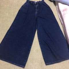 デニム ワイドパンツ 半額販売！のサムネイル