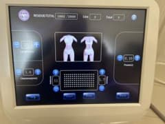 美容機器 2台まとめて売り多様なアタッチメント付き　痩身機器のサムネイル