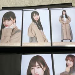 金川紗耶 トレンチコート コンプのサムネイル