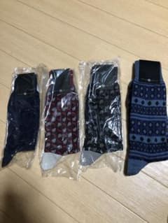 新品 Pretty Green ソックス 靴下 4点セットのサムネイル