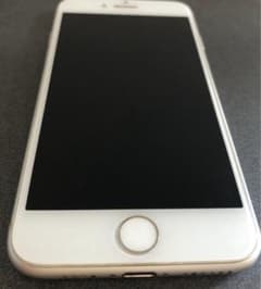 iPhone 8バッテリー100% SIMフリー(ボタン不具合あり) iPhone 8バッテリー100% SIMフリー(ボタン不具合あり) - メルカリ