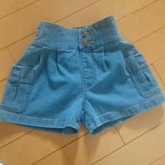 GU  ハイウエストショートパンツ♪のサムネイル