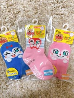 ドキンちゃん♡コキンちゃん靴下♡のサムネイル
