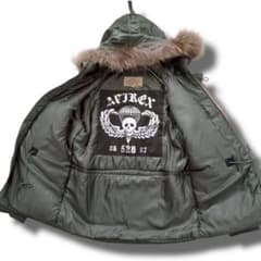 希少　AVIREX ミリタリージャケット N2B スカル　ドクロ　ファー付き 希少 AVIREX ミリタリージャケット N2B スカル ドクロ ファー付き