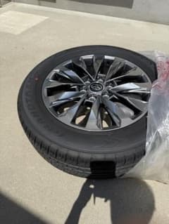 ランクル300 純正タイヤホイール4本セット新車外し - メルカリ