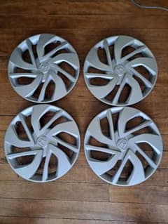 ホンダ 純正 ホイールキャップ 4枚セットのサムネイル