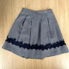 S　Feroux　膝丈　フレア　スカート　紺　チェック　ネイビー　ツイード風のサムネイル