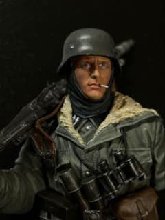 1/16 MG42Gunnerのサムネイル