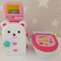 メルちゃん レンジ付冷蔵庫とトイレセットのサムネイル