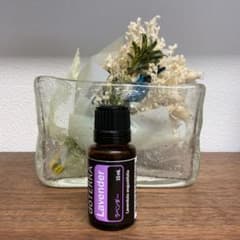 doTERRA ドテラ　ラベンダー　エッセンシャルオイルのサムネイル