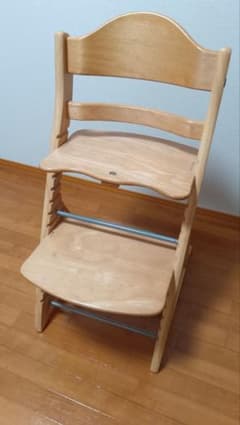 【大和屋】すくすくチェアプラスのサムネイル
