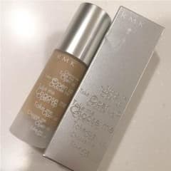 新品！RMK  ジェル クリーミィ ファンデーション 102のサムネイル